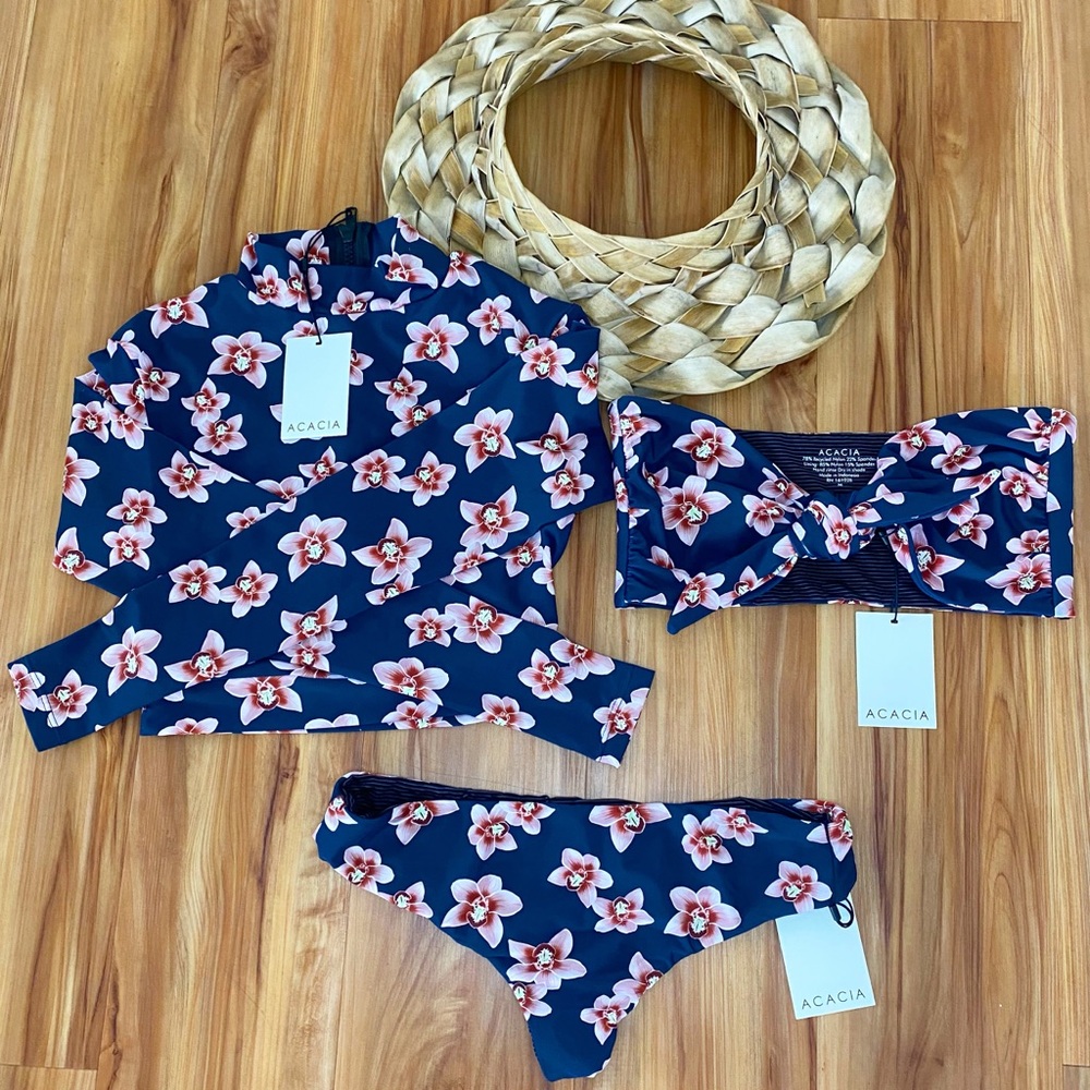 Acacia Swimwear Isle Set 🤍 Indo Top, Baker Top, Mumbai Bottom- BNWT